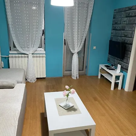 Apartment Elefant 021 Novi Sad Exterior photo